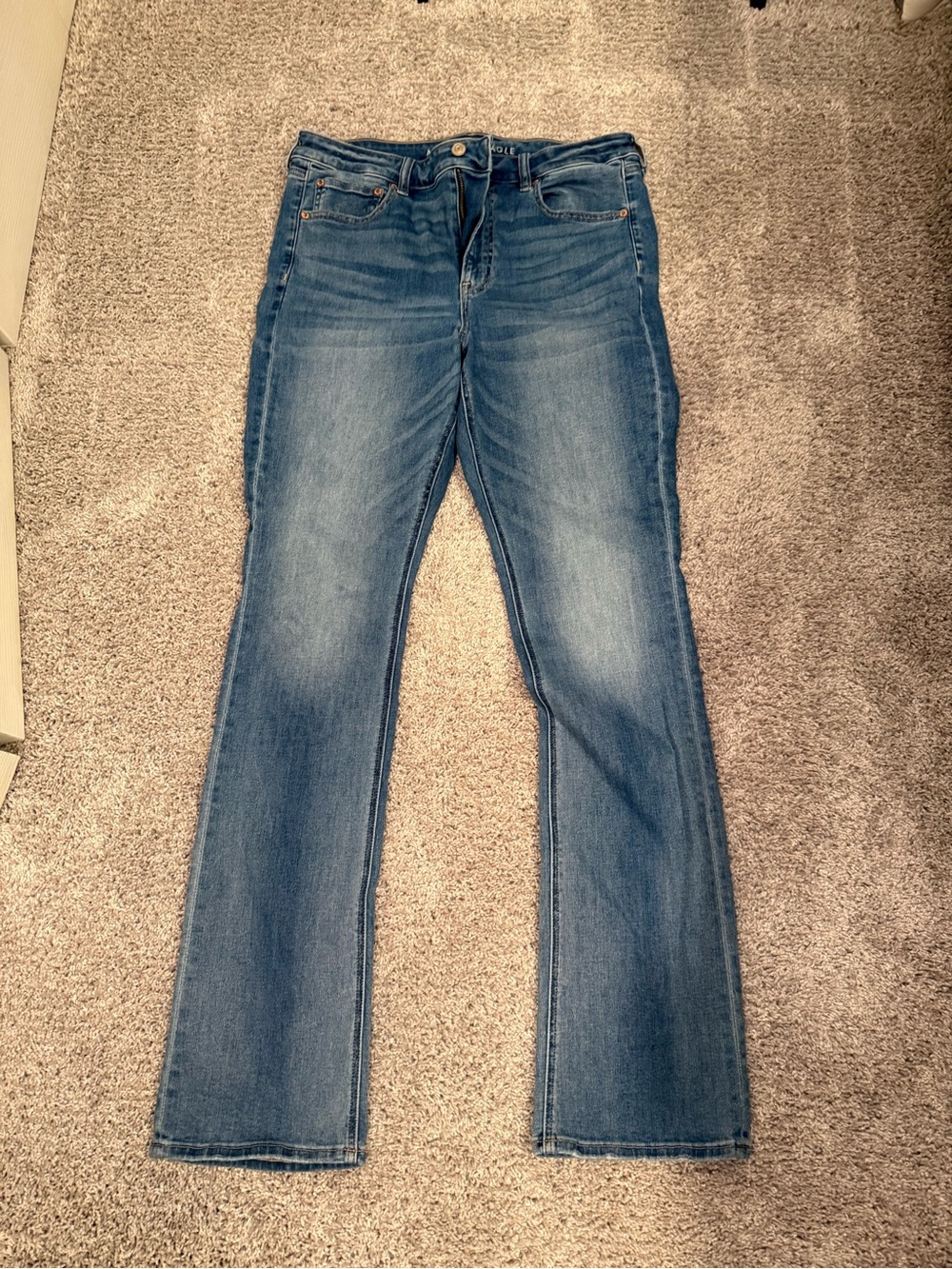 American Eagle Outfitters Women's Mid Blue Straight-Leg Jeans